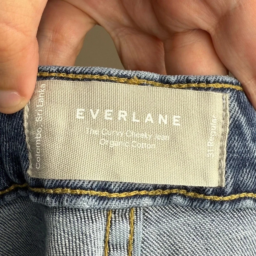 Everlane The Curvy Cheeky Jean Organic Cotton Medium Wash Size 31 Regular
